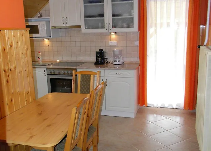 István Ház Apartman *