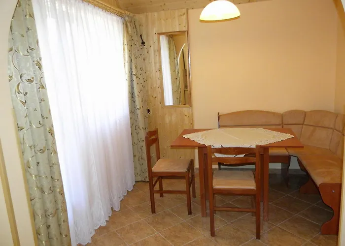 Istvan Haz Balatonkeresztúr