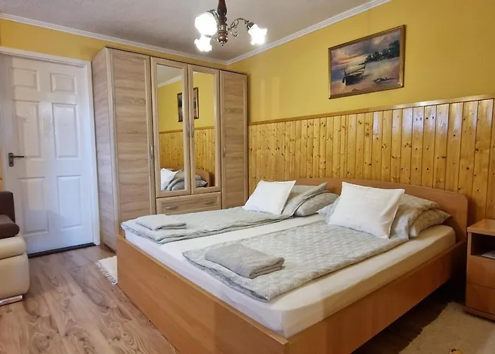 István Ház Apartman